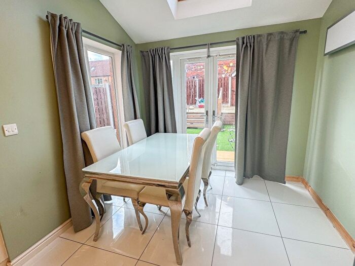 5 Bedroom Property To Rent In Wharf Road, Kiilnhurst, Mexborough, S64