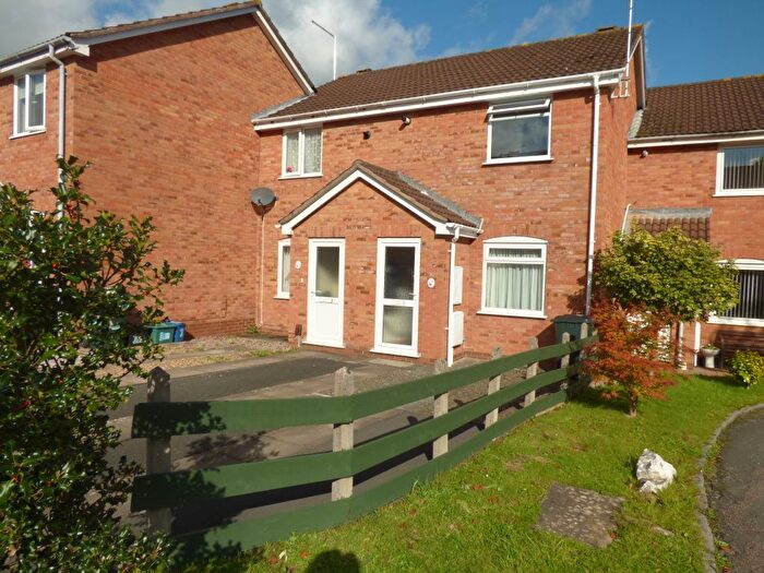 2 Bedroom End Of Terrace House To Rent In Webber Close, Ogwell, TQ12