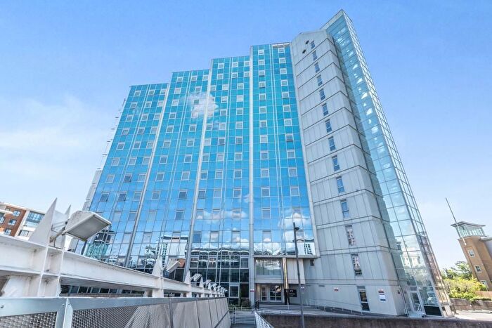 1 Bedroom Flat For Sale In Churchill Way, Basingstoke, RG21
