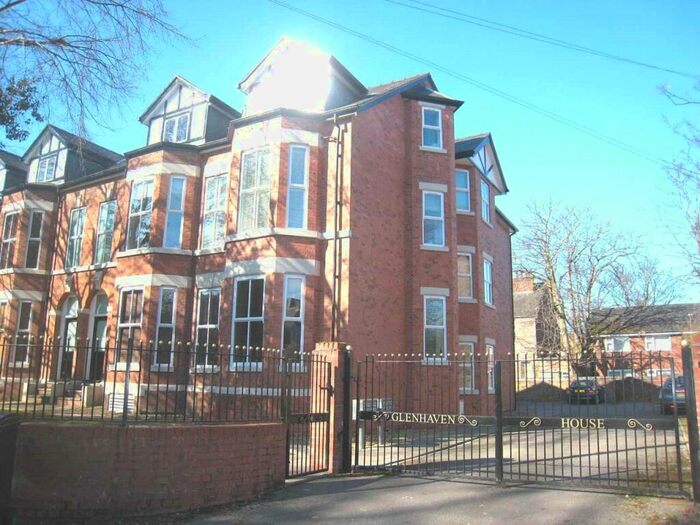 2 Bedroom Apartment To Rent In Glenhaven House, - Clyde Road, West Didsbury, Manchester, M20