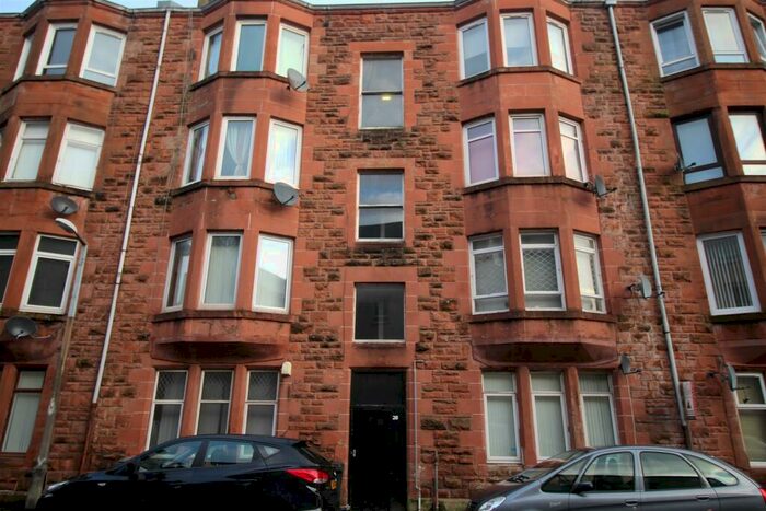 2 Bedroom Flat To Rent In Highholm Street, Port Glasgow, PA14