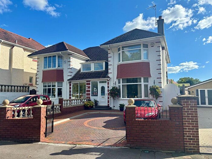 3 Bedroom Semi-Detached House For Sale In Tycoch Road, Sketty, Swansea, SA2