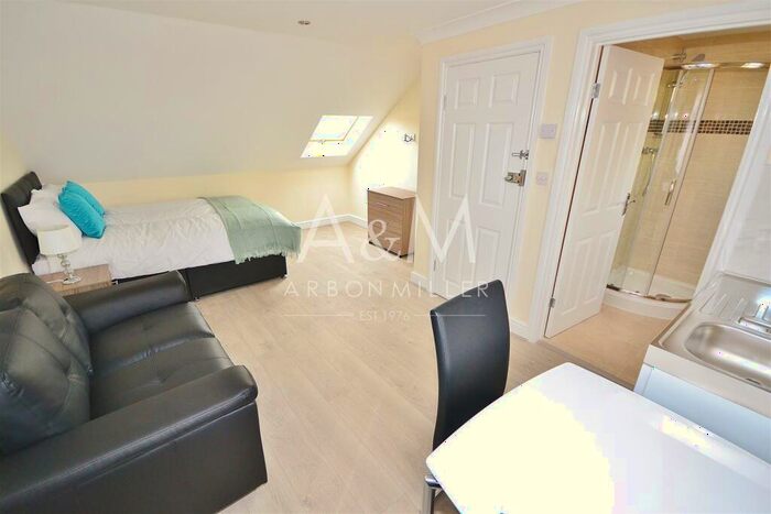 Studio To Rent In Cantley Drive, Newbury Park, IG2