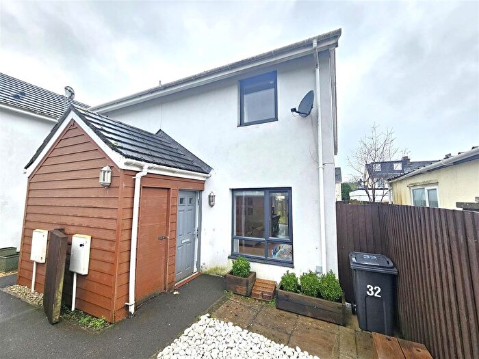2 Bedroom Semi-Detached House For Sale In Grenville Meadow, Tavistock, PL19
