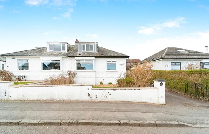 3 Bedroom Semi-Detached Bungalow For Sale In Holehouse Road, Eaglesham, Glasgow, G76