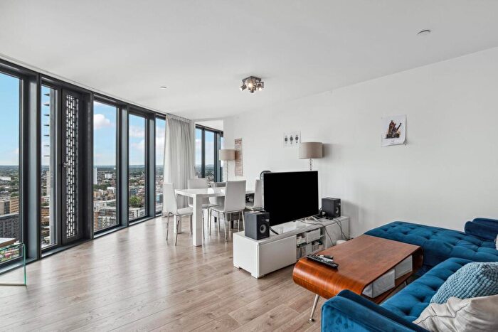 3 Bedroom Apartment To Rent In Unex Tower, Station Street, E15
