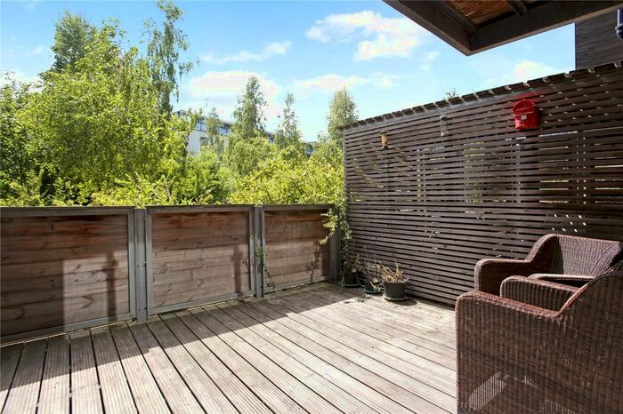 1 Bedroom Flat To Rent In Streatham Place, London, SW2