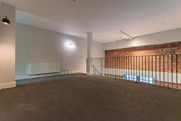 2 Bedroom Apartment To Rent In Tobacco Warehouse, Stanley Dock, Regent Rd, Liverpool, L3