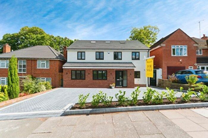 5 Bedroom Property To Rent In Moorcroft Road, Birmingham, B13