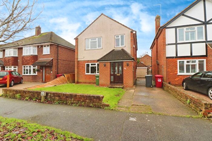 3 Bedroom Detached House To Rent In Marlborough Road, Langley, Slough, SL3