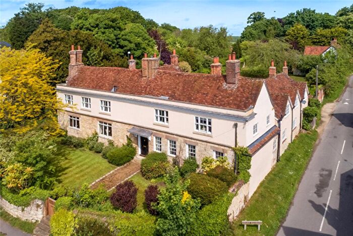 8 Bedroom Equestrian Facility For Sale In Whitchurch, Buckinghamshire, HP22