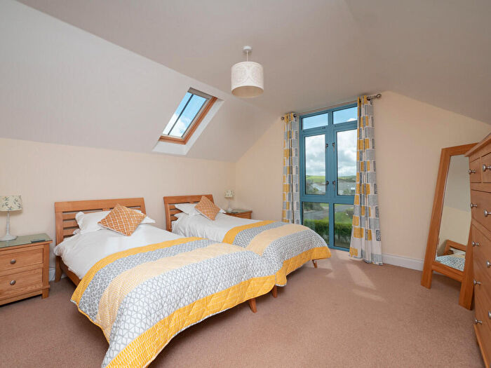 5 Bedroom Semi-Detached House For Sale In Leverlake Road, Widemouth Bay, EX23