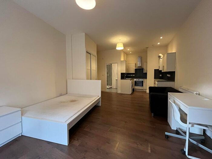 Studio To Rent In St Peter's Road, Bournemouth, BH1