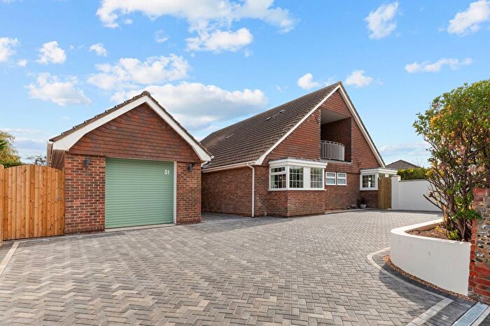 4 Bedroom Detached House For Sale In Summerley Lane, Bognor Regis, PO22