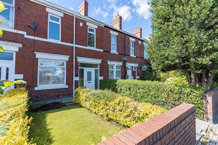 3 Bedroom Terraced House To Rent In East View, Wideopen, Newcastle Upon Tyne, NE13