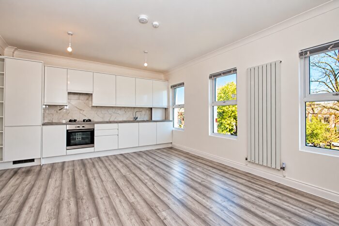 1 Bedroom Flat To Rent In Lower Clapton Road, London, E5