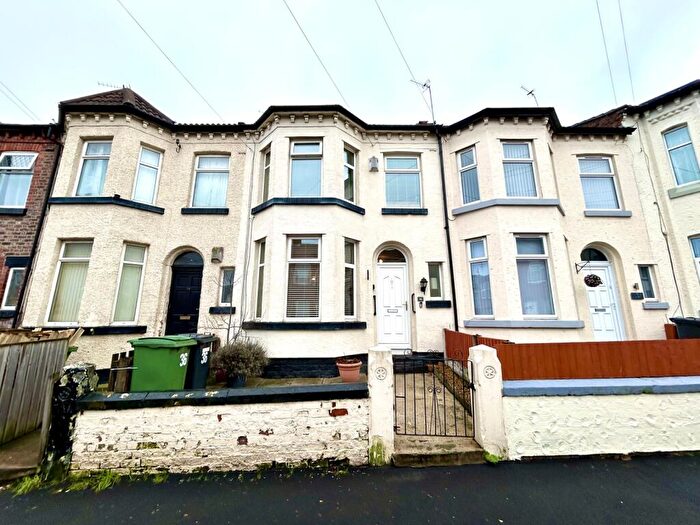 3 Bedroom Terraced House For Sale In Halcyon Road, Oxton, Merseyside, CH41