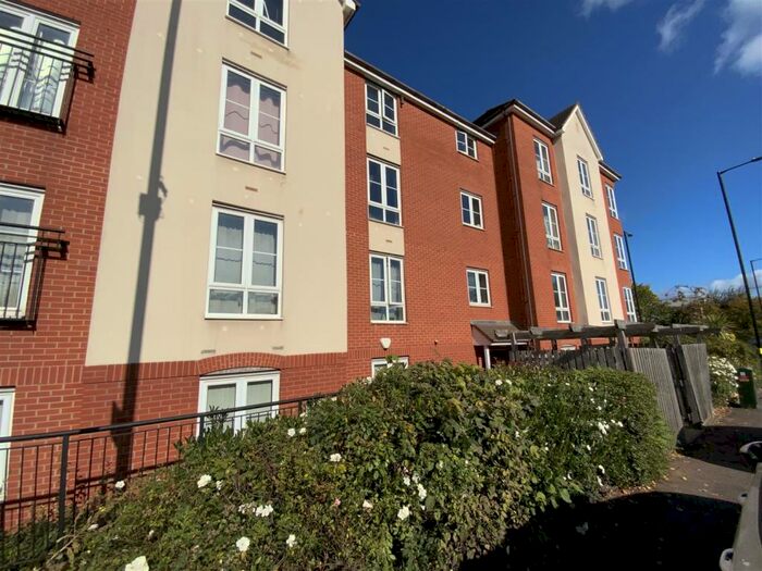 1 Bedroom Flat To Rent In Blakesley Mews, Stechford, B33