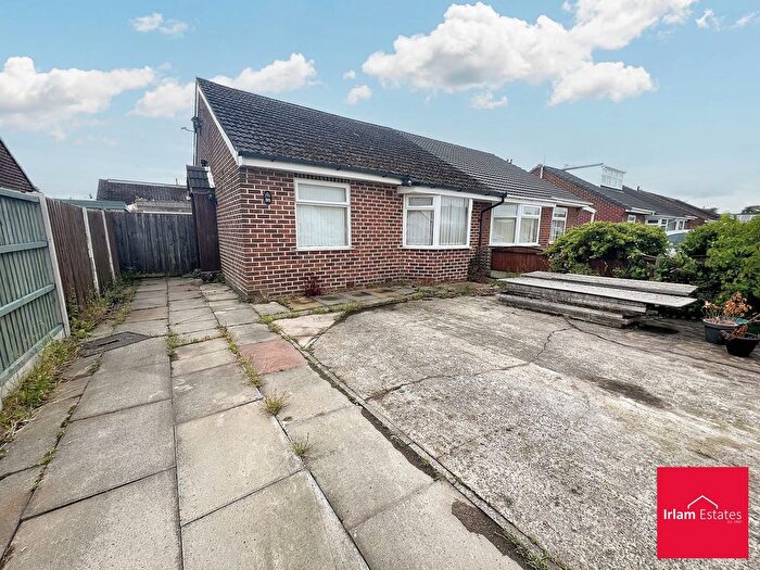2 Bedroom Semi-Detached Bungalow For Sale In Sandy Lane, Irlam, M44