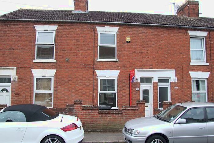 2 Bedroom Terraced House To Rent In Great Park Street, Wellingborough, NN8