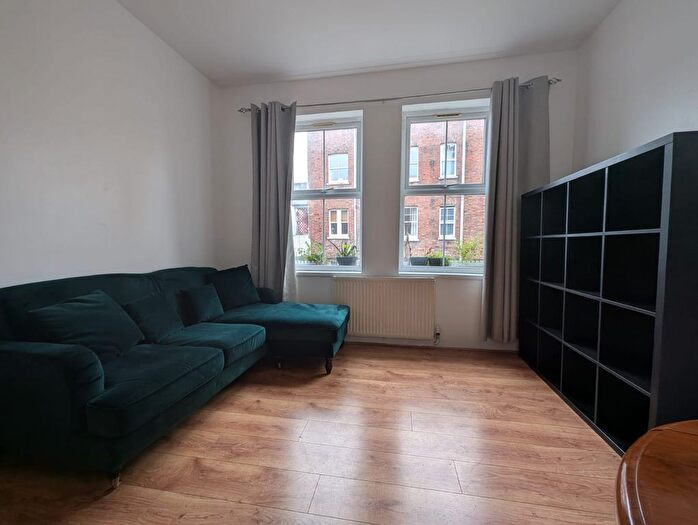 1 Bedroom Flat To Rent In Camberwell, SE5