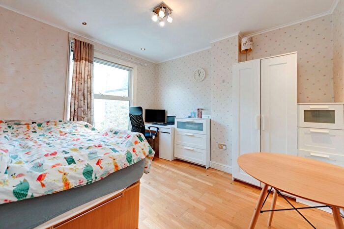 4 Bedroom Terraced House For Sale In Quadrant Grove, Chalk Farm, London, NW5
