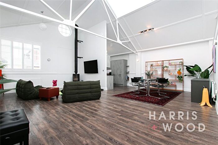 2 Bedroom Detached House For Sale In Hatfield Road, Witham, CM8