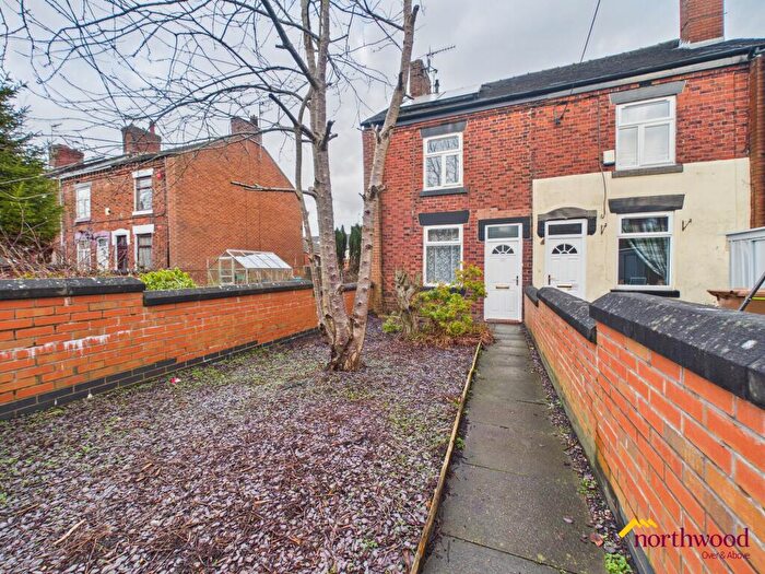 2 Bedroom Flat For Sale In William Terrace, Fegg Hayes, Stoke On Trent, ST6