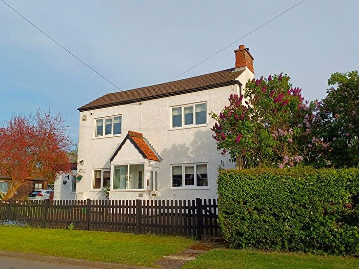 4 Bedroom Detached House For Sale In Grange Lane, Willingham By Stow, DN21