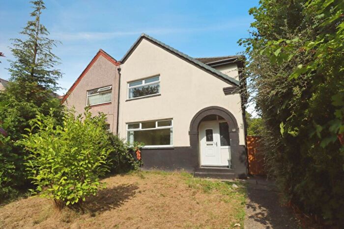 3 Bedroom Semi-Detached House For Sale In Town Lane, Bebington, CH63