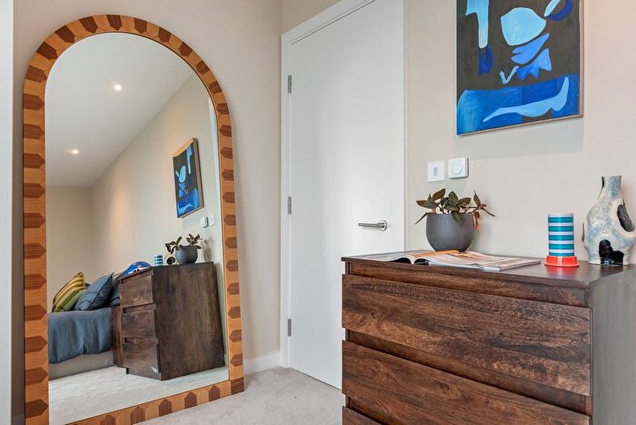 2 Bedroom Flat To Rent In Riverstone Heights, Reed Avenue, London, E3