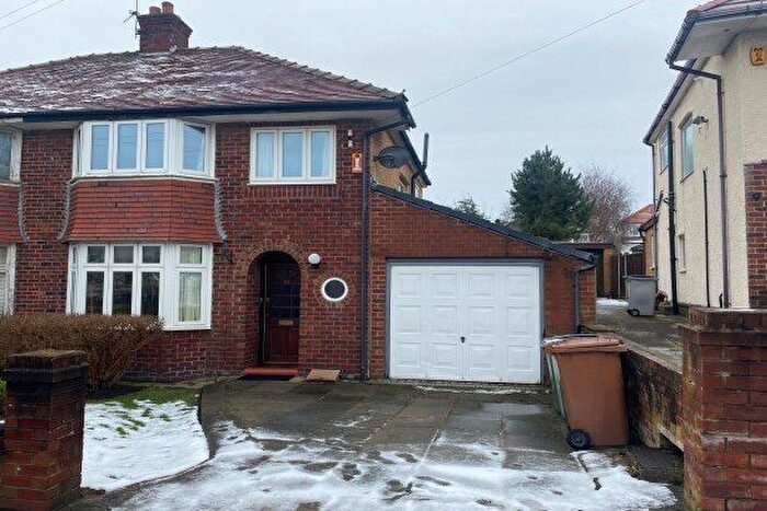 3 Bedroom Semi-Detached House To Rent In Gleggside, Wirral, CH48