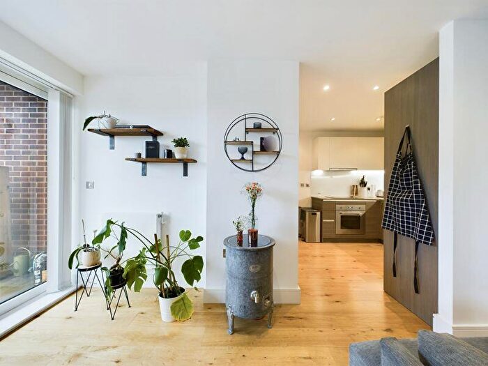2 Bedroom Flat For Sale In Grove Park, London, NW9