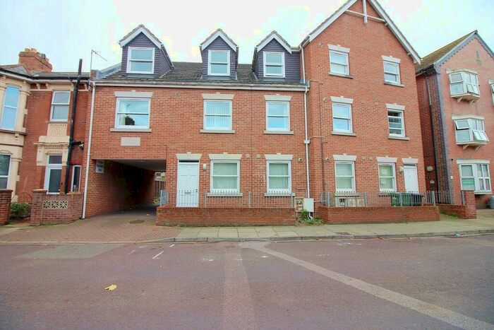 1 Bedroom Flat To Rent In Cydney Terrace, Sandringham Road, PO1