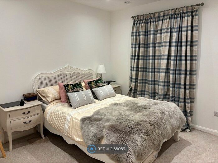 3 Bedroom End Of Terrace House To Rent In Bramford Lane, Ipswich, IP1