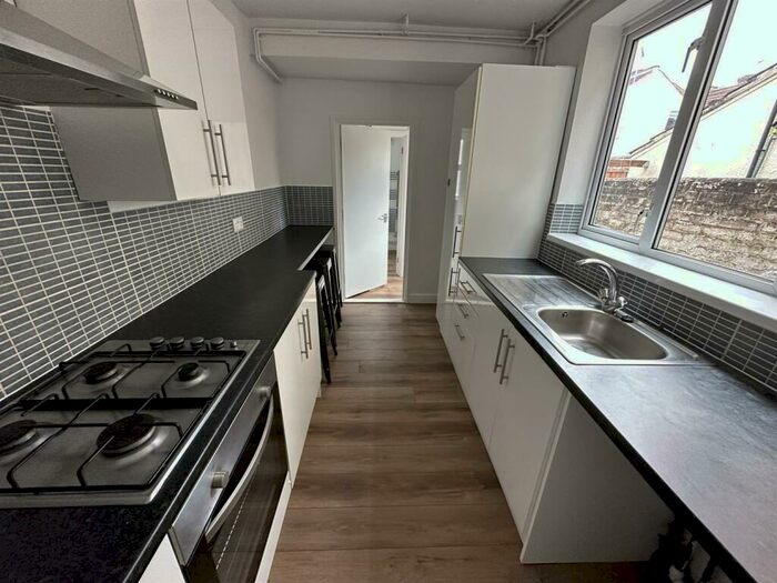 3 Bedroom House To Rent In Liverpool Road, Portsmouth, PO1