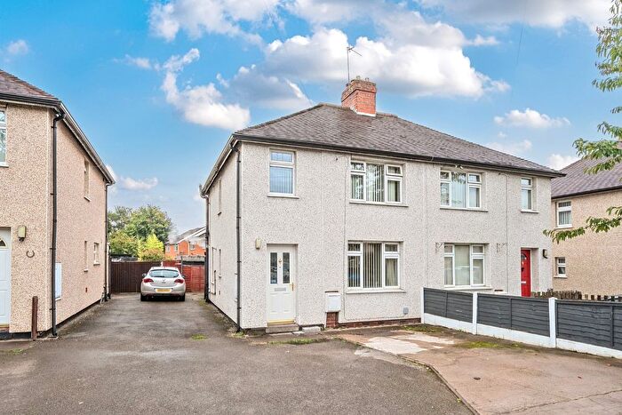 3 Bedroom Semi-detached House For Sale In Lilac Avenue, Cannock, Staffordshire, WS11