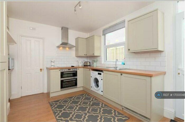 4 Bedroom Terraced House To Rent In North Holmes Road, Canterbury, CT1