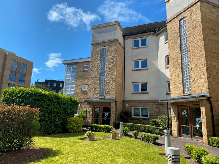 2 Bedroom Flat To Rent In Gorgie Road, Gorgie, Edinburgh, EH11