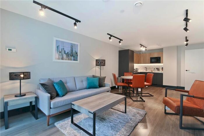 2 Bedroom Property To Rent In Tower Bridge Road, London, SE1