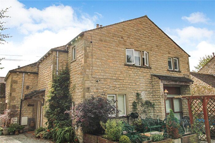 2 Bedroom Flat For Sale In Hardy Grange, Grassington, Skipton, BD23
