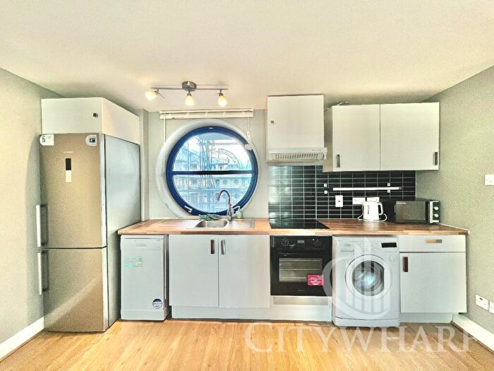 2 Bedroom Apartment To Rent In Baltic Quay, Sweden Gate, London, SE16