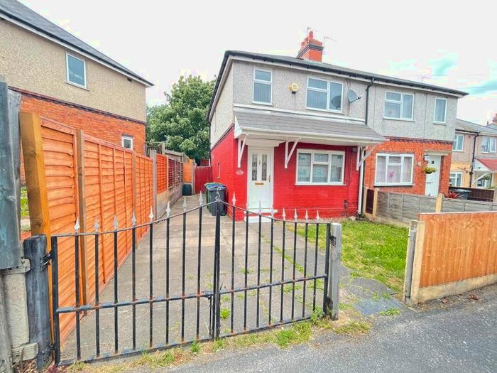3 Bedroom Semi-Detached House To Rent In Kilvert Road, Wednesbury, WS10
