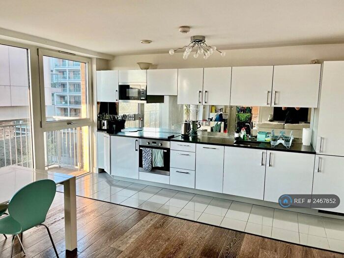 1 Bedroom Flat To Rent In Labyrinth Tower, London, E8