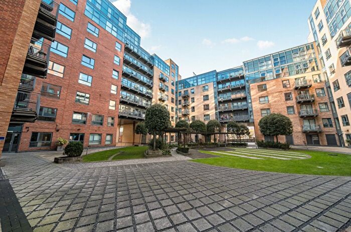 1 Bedroom Flat For Sale In Fitzwilliam Street, Sheffield, S1