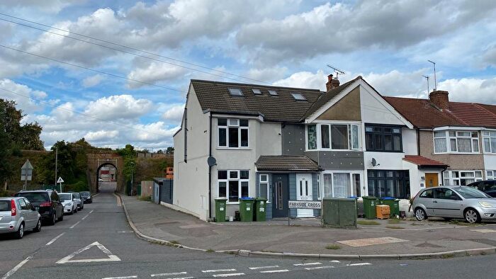 3 Bedroom End Of Terrace House To Rent In Parkside Avenue, Bexleyheath, DA7