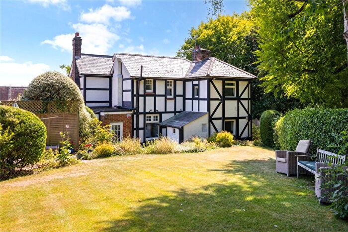 5 Bedroom Detached House For Sale In Quarry Road, Winchester, Hampshire, SO23