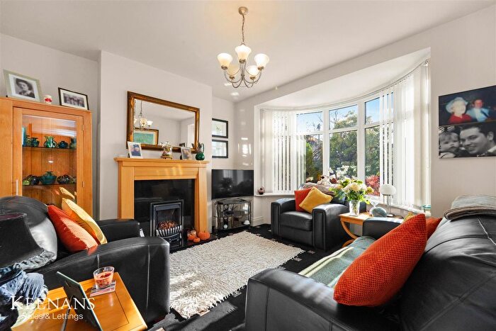 3 Bedroom Semi-detached House For Sale In Bury New Road, Ramsbottom, Bury, BL0