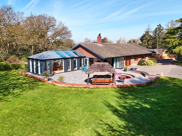 4 Bedroom Detached Bungalow For Sale In Brick Kiln Lane, Swainsthorpe, NR14
