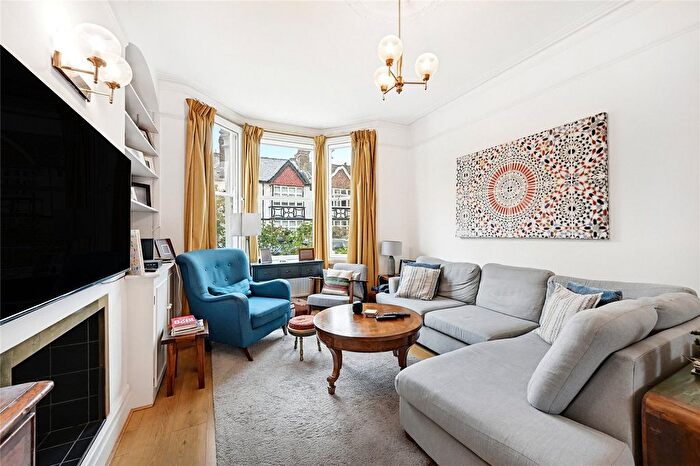 5 Bedroom Terraced House To Rent In Stile Hall Gardens, London, W4